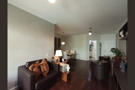 Apartamento à venda com 134m², 4 quartos e 2 vagasSala