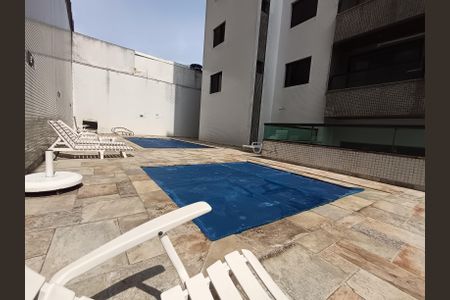 Apartamento à venda com 134m², 4 quartos e 2 vagasÁrea comum - Piscina