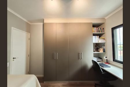 Apartamento à venda com 134m², 4 quartos e 2 vagasQuarto 3