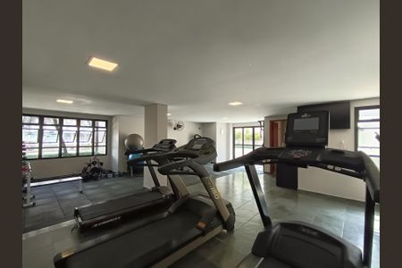 Apartamento à venda com 134m², 4 quartos e 2 vagasÁrea comum - Academia