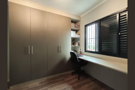 Apartamento à venda com 134m², 4 quartos e 2 vagasQuarto 3