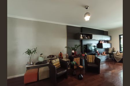 Apartamento à venda com 134m², 4 quartos e 2 vagasSala