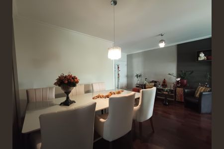 Apartamento à venda com 134m², 4 quartos e 2 vagasSala