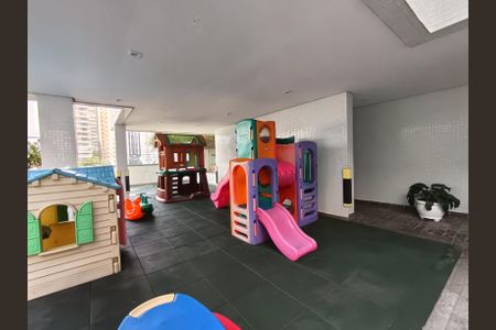 Apartamento à venda com 134m², 4 quartos e 2 vagasÁrea comum  - Playground