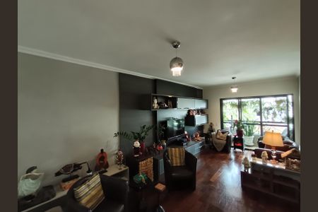 Apartamento à venda com 134m², 4 quartos e 2 vagasSala