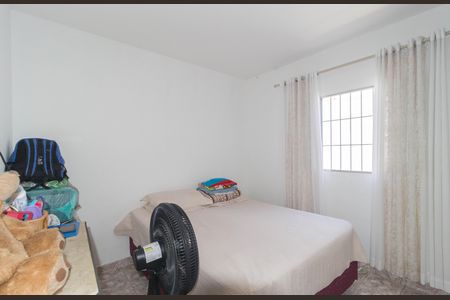 Casa à venda com 177m², 2 quartos e 3 vagas Casa à venda com 177m², 2 quartos e 3 vagasQuarto 2