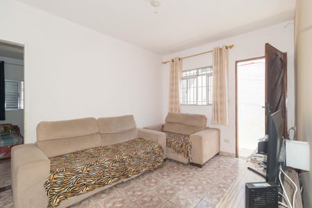 Casa à venda com 177m², 2 quartos e 3 vagas Casa à venda com 177m², 2 quartos e 3 vagasSala