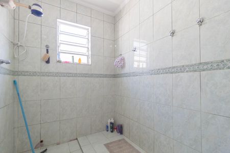 Casa à venda com 177m², 2 quartos e 3 vagas Casa à venda com 177m², 2 quartos e 3 vagasBanheiro