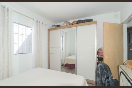 Casa à venda com 177m², 2 quartos e 3 vagas Casa à venda com 177m², 2 quartos e 3 vagasQuarto 2