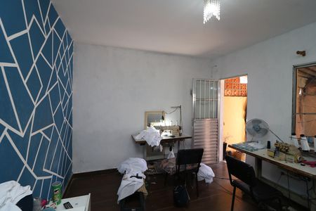 Casa à venda com 150m², 2 quartos e sem vagaSala