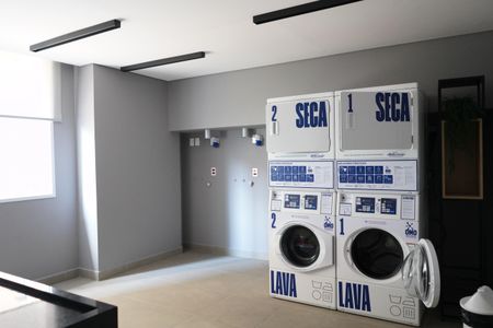 Apartamento à venda com 34m², 2 quartos e sem vagaÁrea comum