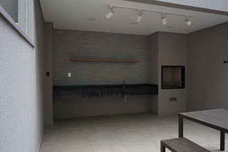 Apartamento à venda com 34m², 2 quartos e sem vagaÁrea comum