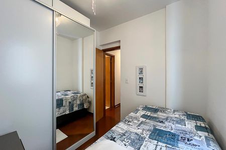 Apartamento à venda com 100m², 3 quartos e 1 vagaQuarto 2