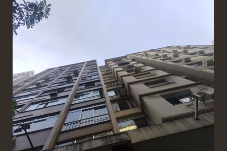 Apartamento à venda com 54m², 1 quarto e sem vagaFachada