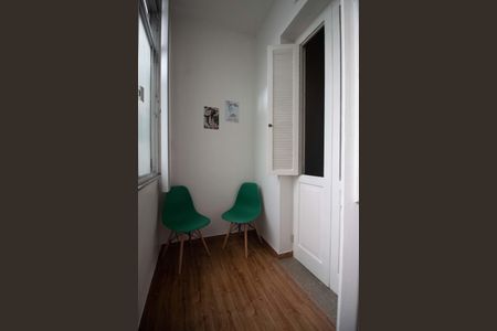 Apartamento à venda com 54m², 1 quarto e sem vagaVaranda