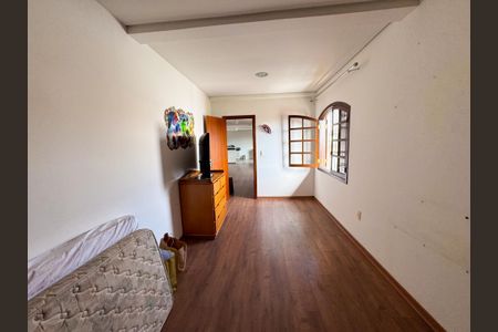 Casa para alugar com 123m², 2 quartos e 2 vagasQuarto 1