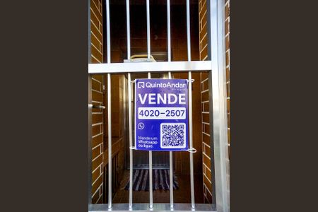 Casa à venda com 84m², 2 quartos e sem vagaPlaca