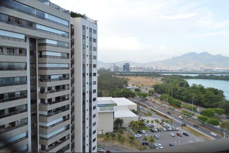 Apartamento à venda com 160m², 4 quartos e 3 vagas Apartamento à venda com 160m², 4 quartos e 3 vagasVista da Área de Serviço
