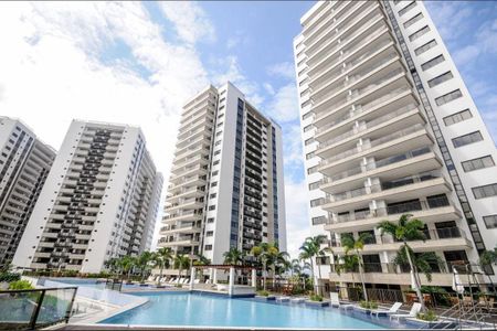 Apartamento à venda com 160m², 4 quartos e 3 vagas Apartamento à venda com 160m², 4 quartos e 3 vagasFachada