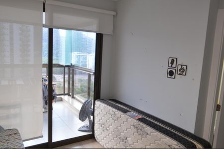 Apartamento à venda com 160m², 4 quartos e 3 vagas Apartamento à venda com 160m², 4 quartos e 3 vagasQuarto 2