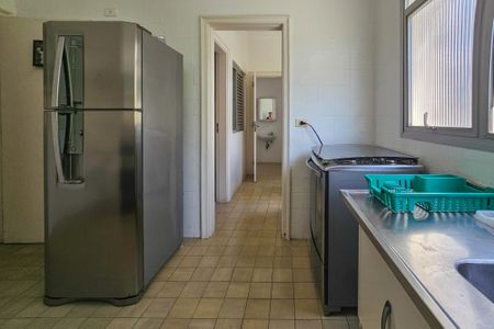 Apartamento para alugar com 93m², 2 quartos e 1 vagaCozinha