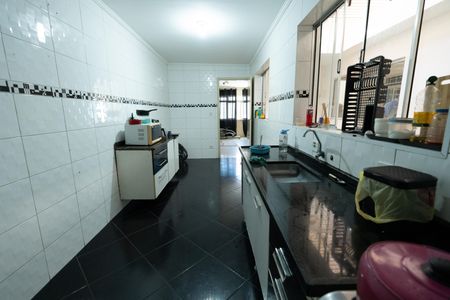 Casa à venda com 280m², 6 quartos e 3 vagas Casa à venda com 280m², 6 quartos e 3 vagasCozinha