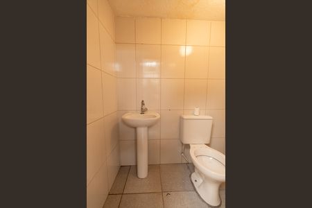 Casa à venda com 280m², 6 quartos e 3 vagas Casa à venda com 280m², 6 quartos e 3 vagasBanheiro de serviço