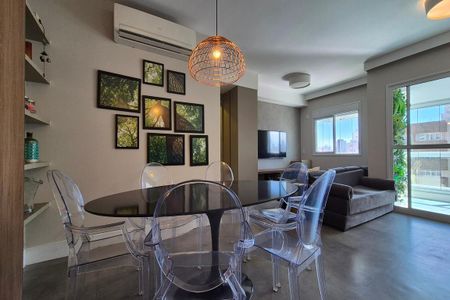 Sala de Jantar de apartamento para alugar com 2 quartos, 95m² em Cambuí, Campinas