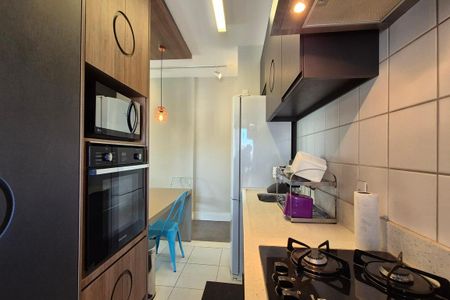 Apartamento à venda com 95m², 2 quartos e 2 vagas Apartamento à venda com 95m², 2 quartos e 2 vagasCozinha