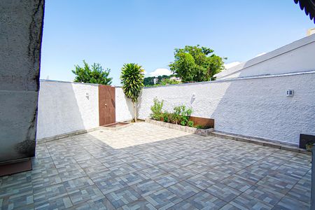 Casa de condomínio à venda com 272m², 5 quartos e 2 vagasÁrea de lazer