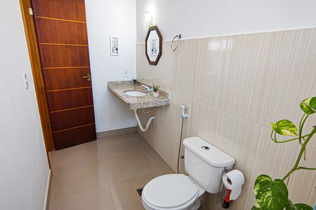 Casa de condomínio à venda com 272m², 5 quartos e 2 vagasÁrea de lazer - banheiro