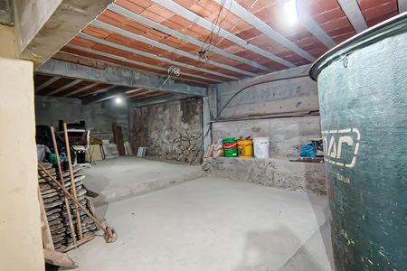 Casa de condomínio à venda com 272m², 5 quartos e 2 vagasporão