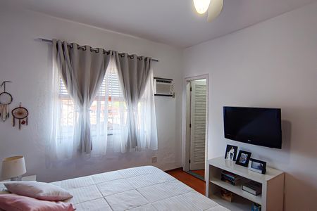 Casa de condomínio à venda com 272m², 5 quartos e 2 vagasquarto 1