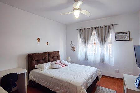 Casa de condomínio à venda com 272m², 5 quartos e 2 vagasquarto 1