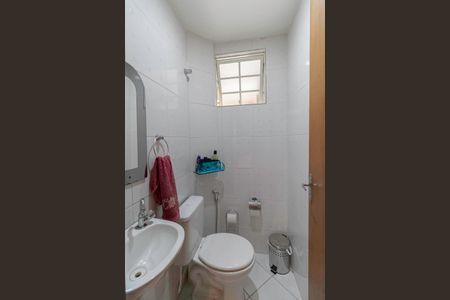 Casa à venda com 125m², 2 quartos e 2 vagasLavabo