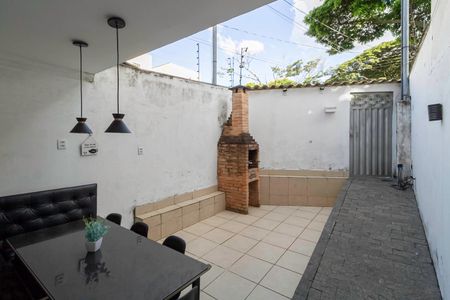 Casa à venda com 125m², 2 quartos e 2 vagasEntrada