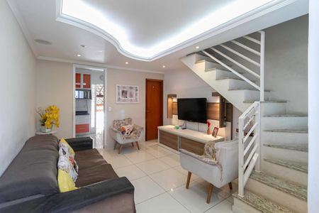 Casa à venda com 125m², 2 quartos e 2 vagasSala