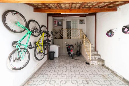 Casa à venda com 125m², 2 quartos e 2 vagasGaragem