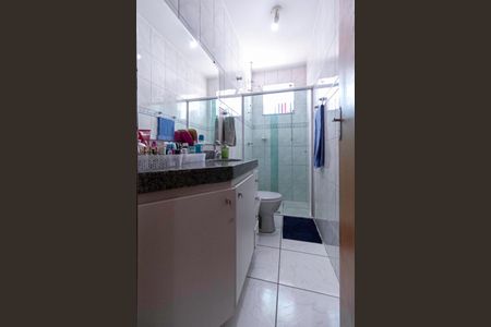 Casa à venda com 125m², 2 quartos e 2 vagasBanheiro social