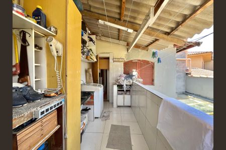 Casa à venda com 150m², 2 quartos e 1 vagaÁrea de Serviço