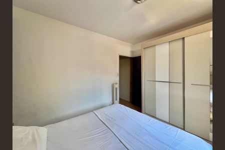 Casa à venda com 150m², 2 quartos e 1 vagaQuarto 2 Suíte