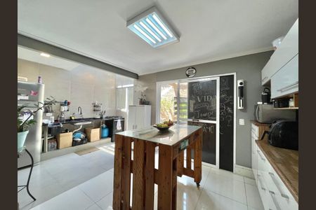 Casa à venda com 150m², 2 quartos e 1 vagaCozinha