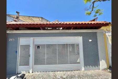Casa à venda com 150m², 2 quartos e 1 vagaFachada