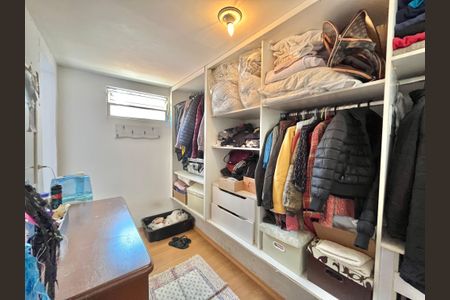 Casa à venda com 150m², 2 quartos e 1 vagaCloset do Quarto 2