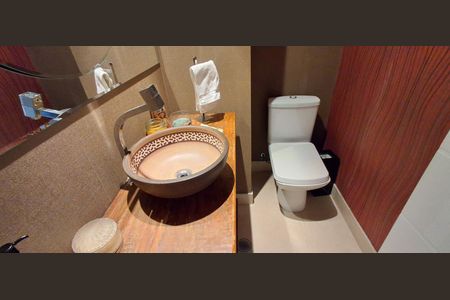 Apartamento para alugar com 262m², 4 quartos e 4 vagas Apartamento para alugar com 262m², 4 quartos e 4 vagasLavabo