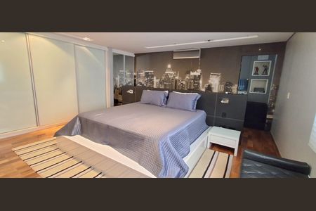 Apartamento para alugar com 262m², 4 quartos e 4 vagas Apartamento para alugar com 262m², 4 quartos e 4 vagasSuíte Master