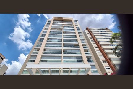 Apartamento para alugar com 262m², 4 quartos e 4 vagas Apartamento para alugar com 262m², 4 quartos e 4 vagasFachada