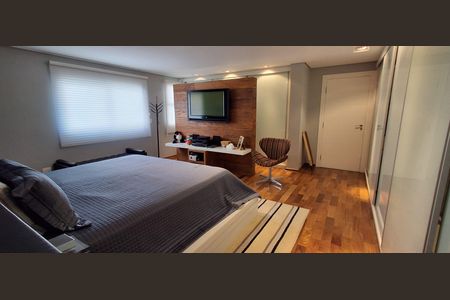 Apartamento para alugar com 262m², 4 quartos e 4 vagas Apartamento para alugar com 262m², 4 quartos e 4 vagasSuíte Master