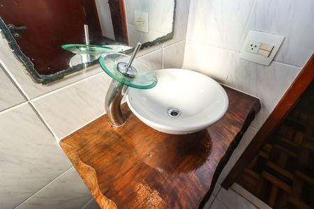 Apartamento à venda com 70m², 2 quartos e 1 vaga Apartamento à venda com 70m², 2 quartos e 1 vagaBanheiro