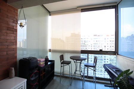 Apartamento para alugar com 150m², 2 quartos e 1 vagaVaranda